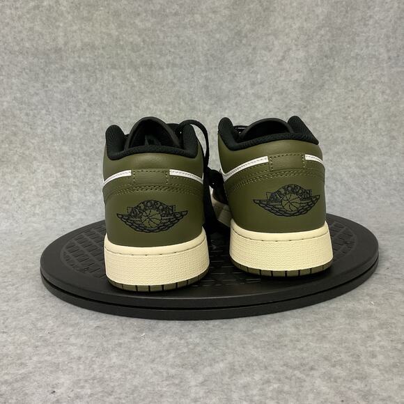 Air Jordan 1 Low Black Toe Medium Olive GS 7Y White 553560 092 sz 6.5 - Picture 2 of 6